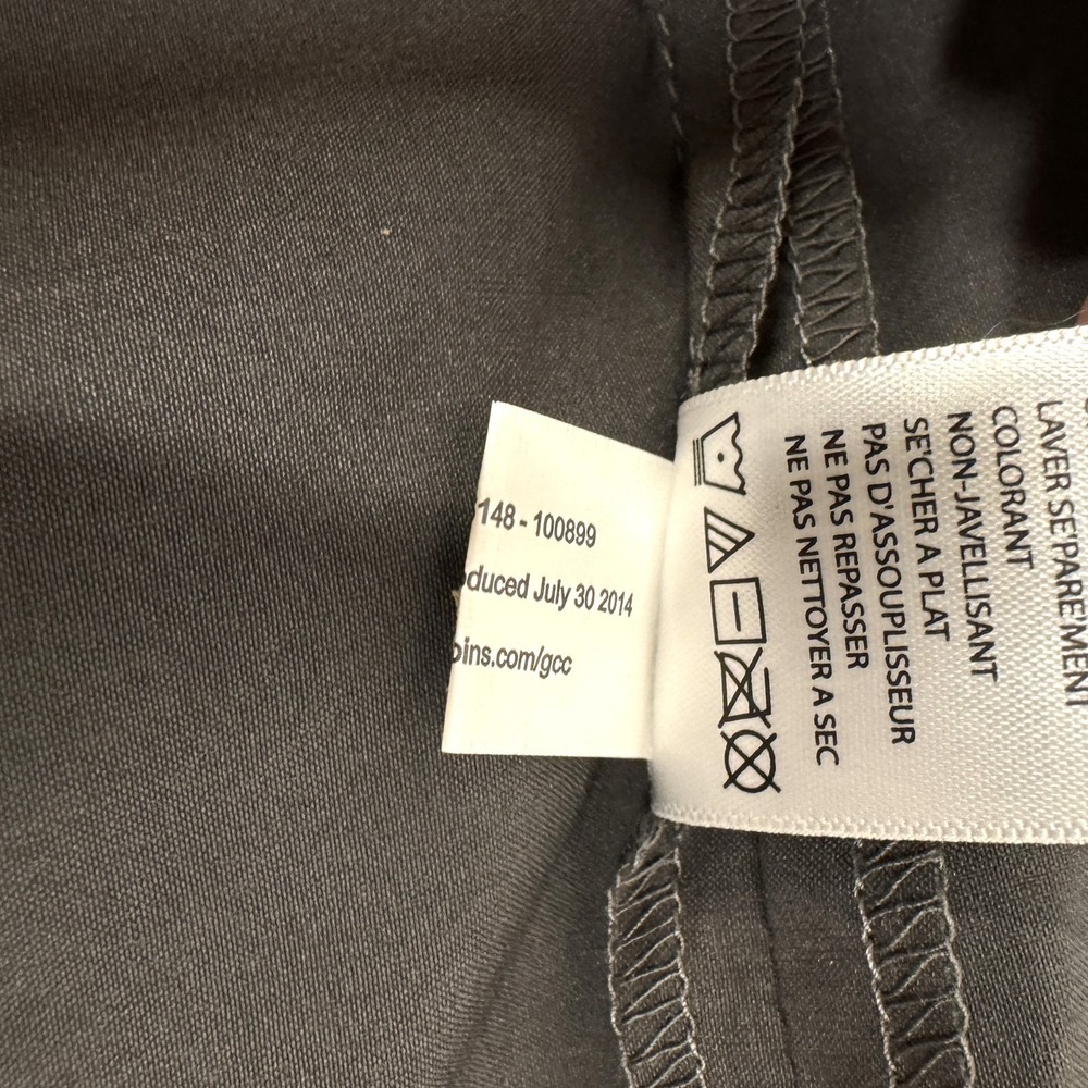 Royal Robbins, Size 6, Gray Embossed Discovery Skort Lightweight Activewear NEW - Picture 15 of 15